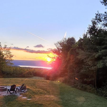 Lake-View Home With Pool In Hammondsport! Exterior foto