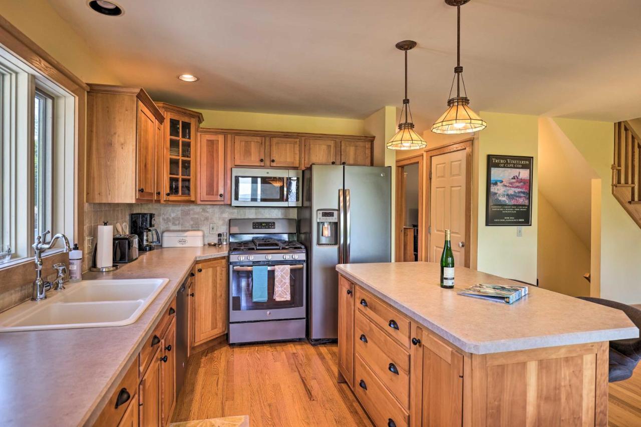 Lake-View Home With Pool In Hammondsport! Exterior foto