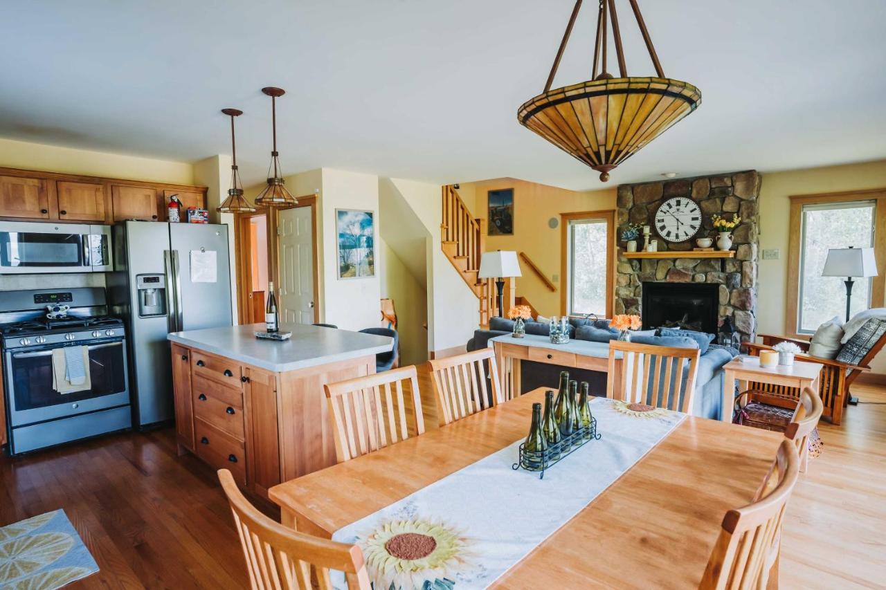 Lake-View Home With Pool In Hammondsport! Exterior foto