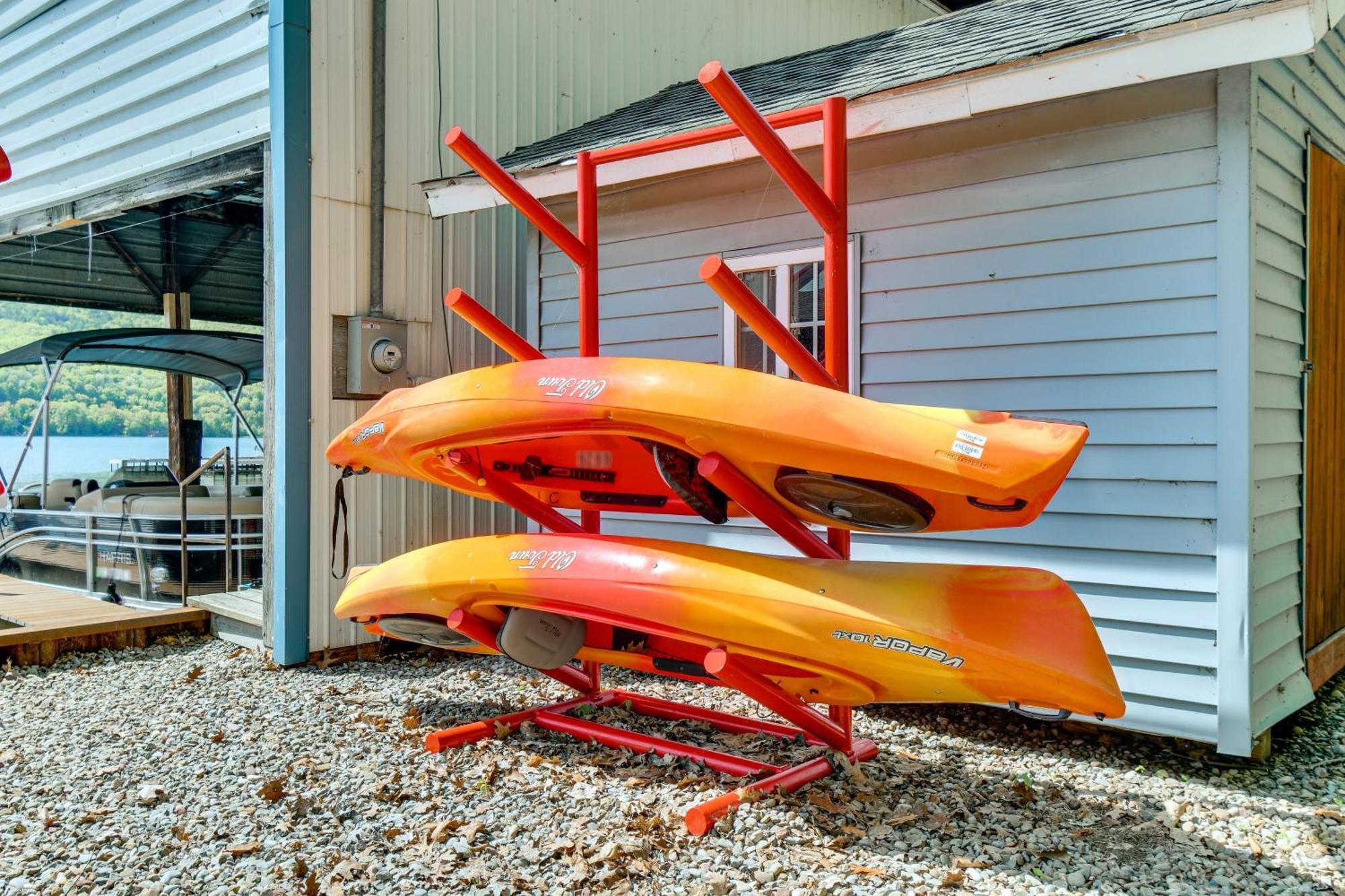 Lake-View Home With Pool In Hammondsport! Exterior foto